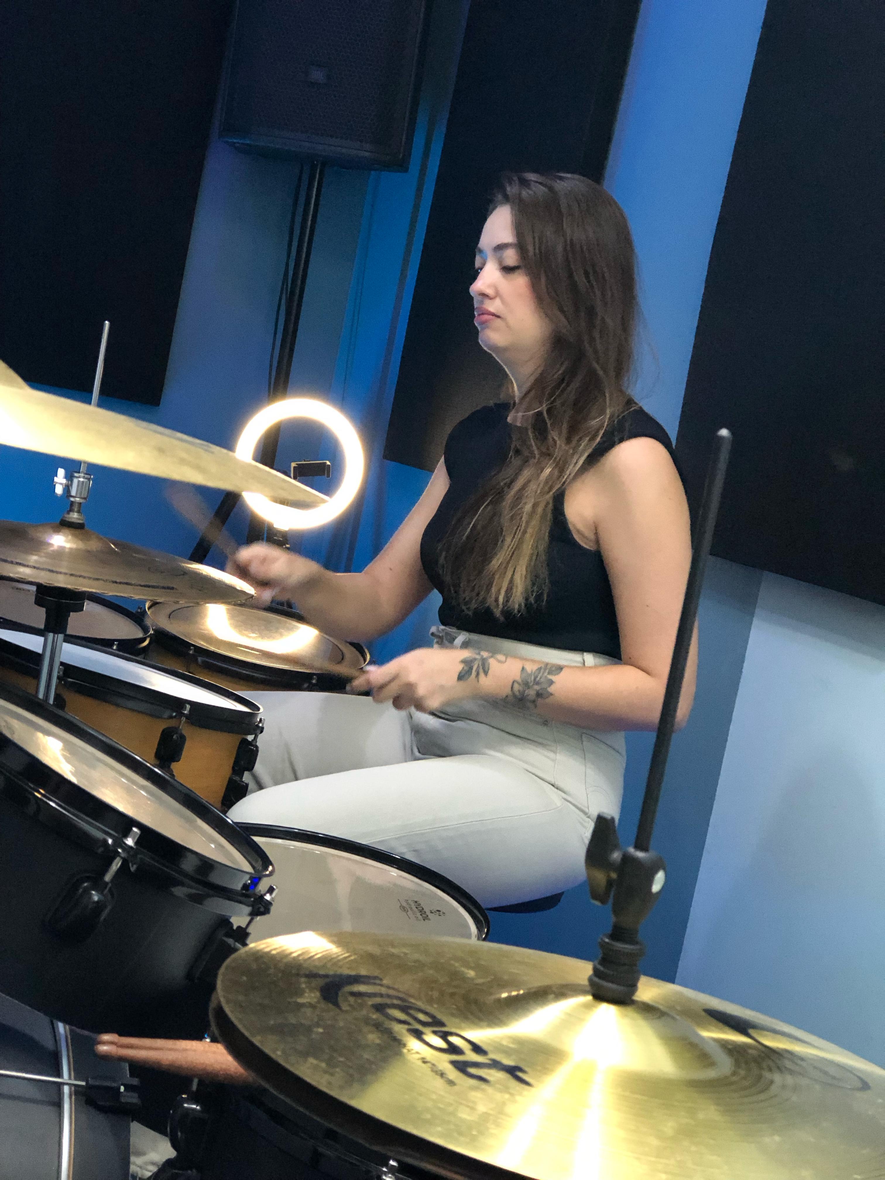 Aluda de bateria em Londrina